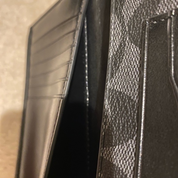 Coach - Uni Wallet Phone Case F32625 Charcoal Black - Picture 5 of 8